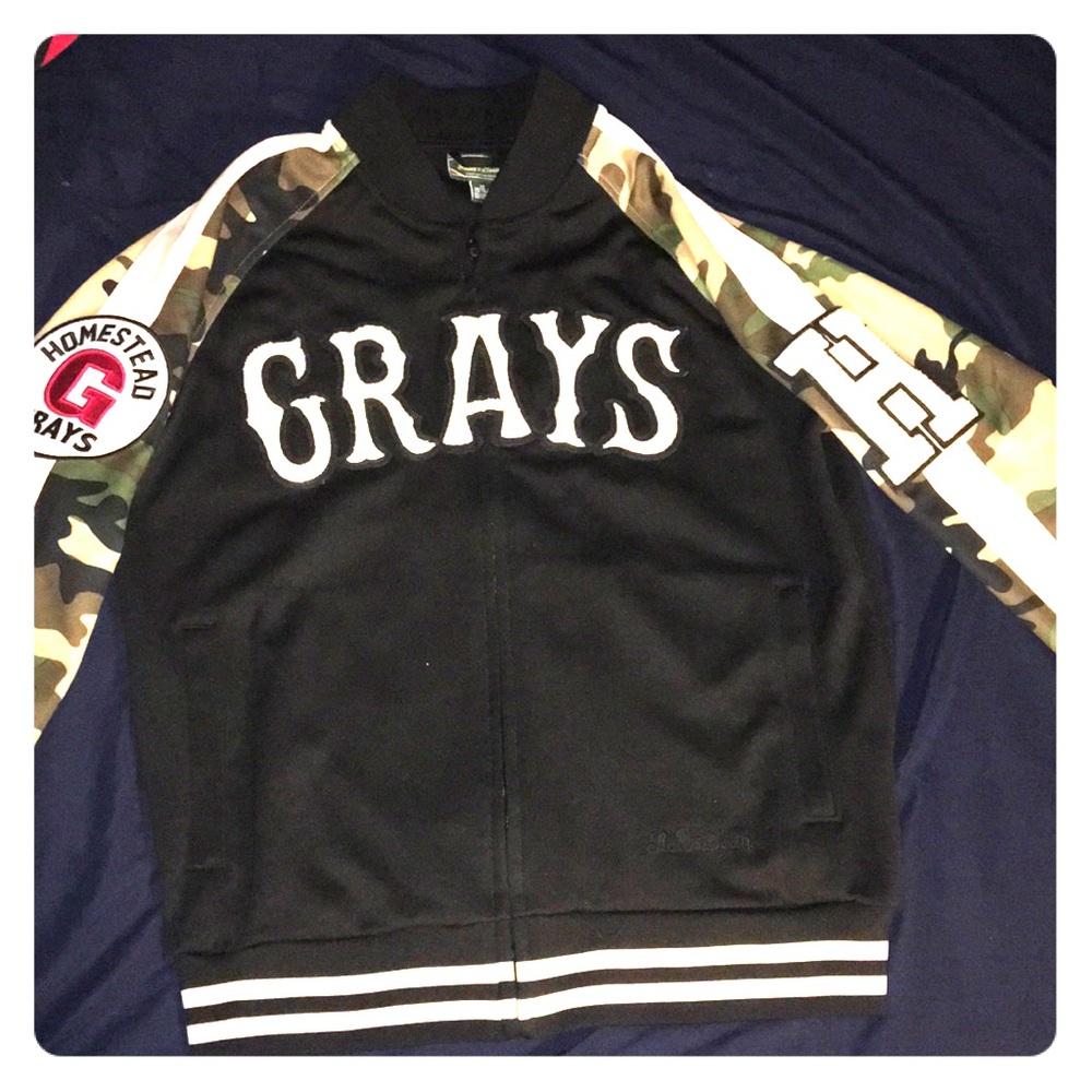 Lightweight Jacket with camouflage sleeves